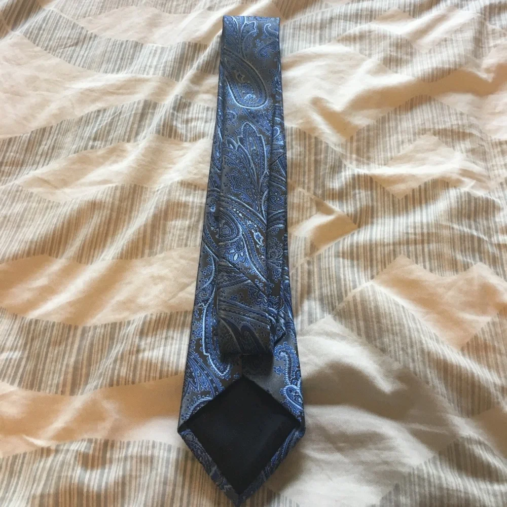 Geoffrey Beene Tie